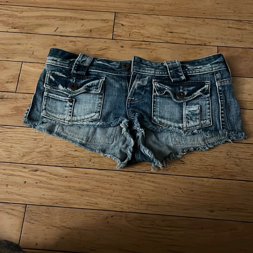 Short Guess denim shorts